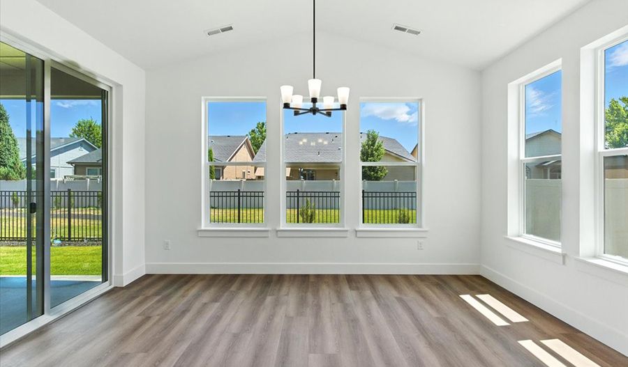 6135 N. Senita Hills Avenue (Yorktown)