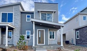 17095 E Alameda Parkway (Chicago)