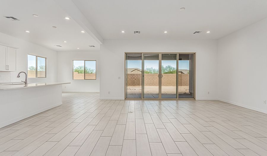 24075 N. 171ST DR (Pomona)