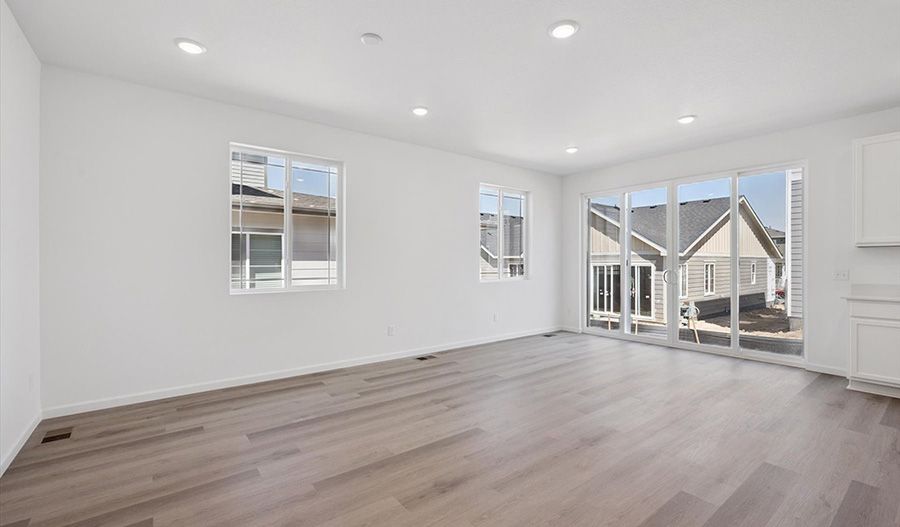 6606 N. Nepal Street (Jonquil Duo)