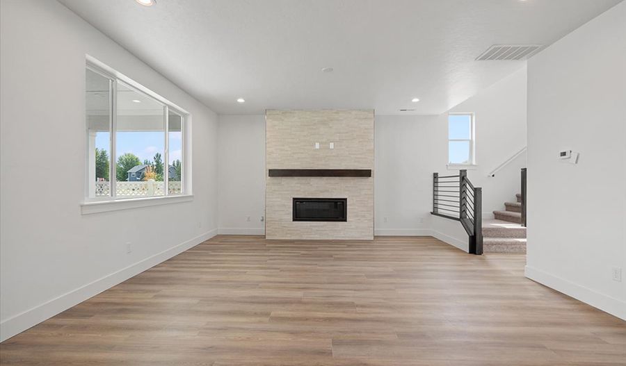 6105 N. Torva Avenue (Yorktown)