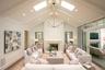 casa en Michael Lauren Development LLC por Michael Lauren Development LLC
