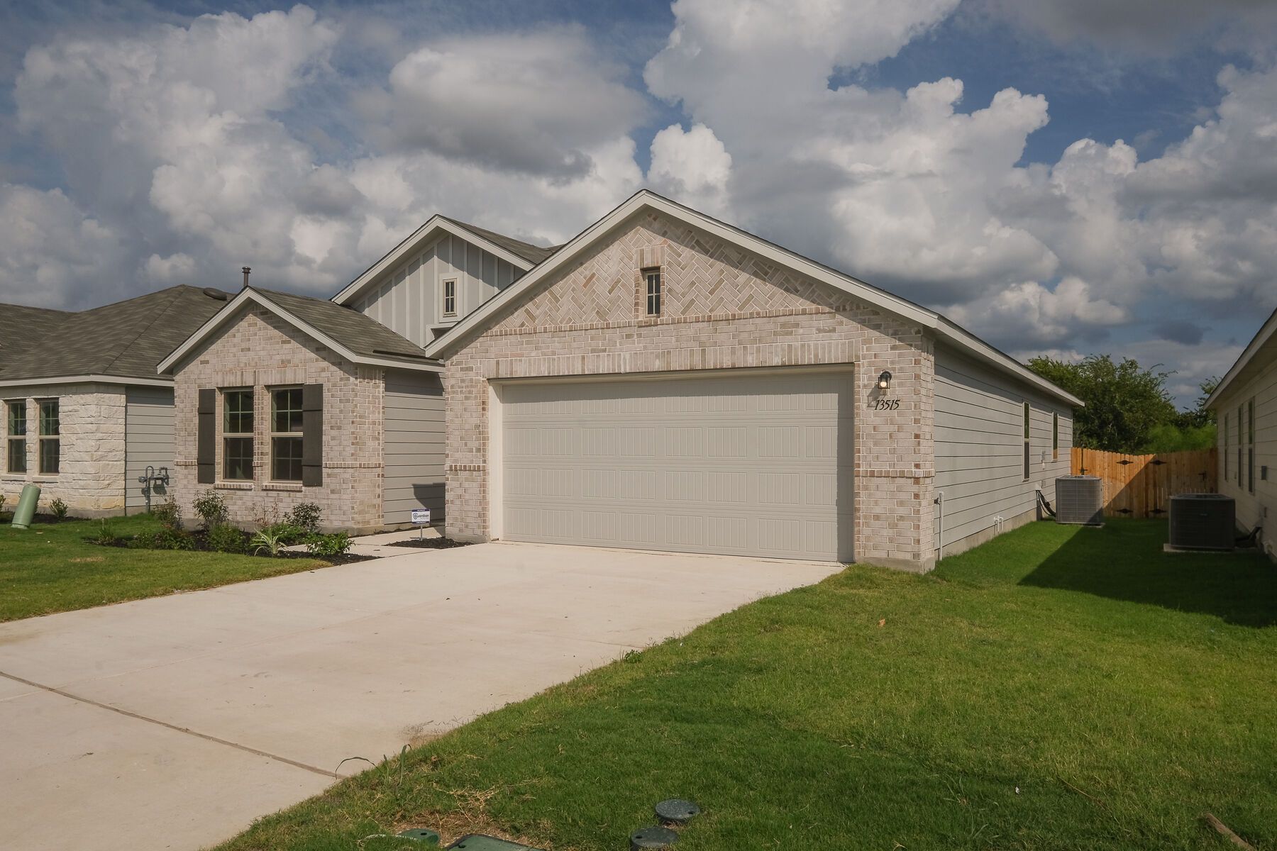 Boone - Winding Brook: San Antonio, Texas - M/I Homes