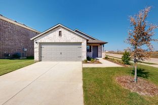Azalea - Mobberly Farms: Pilot Point, Texas - M/I Homes