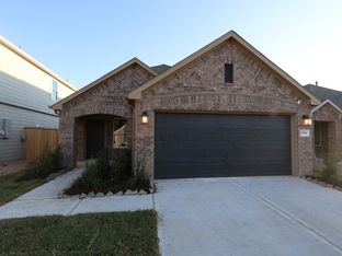 Magnolia - Pinewood At Grand Texas: New Caney, Texas - M/I Homes
