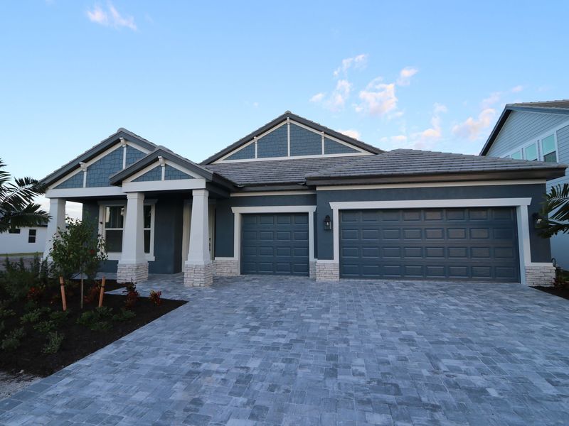 7574 Seahawk Avenue (Crystal)