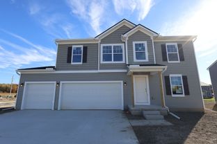 Juliet - Creekside Park: Chesterfield, Michigan - M/I Homes