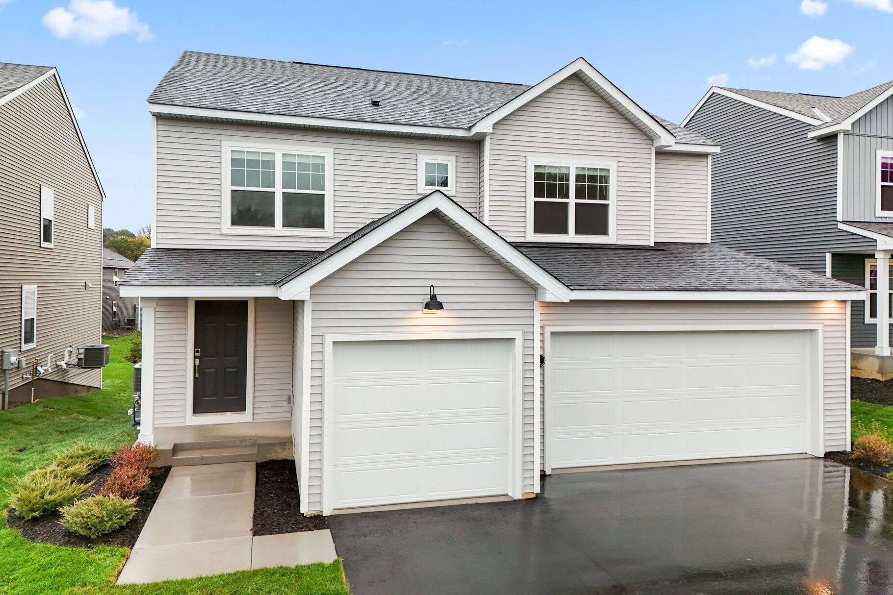 Kingston - Mississippi Landing: Cottage Grove, Minnesota - M/I Homes