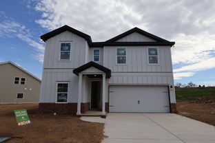 Whitley - Bledsoe Springs: Gallatin, Tennessee - M/I Homes