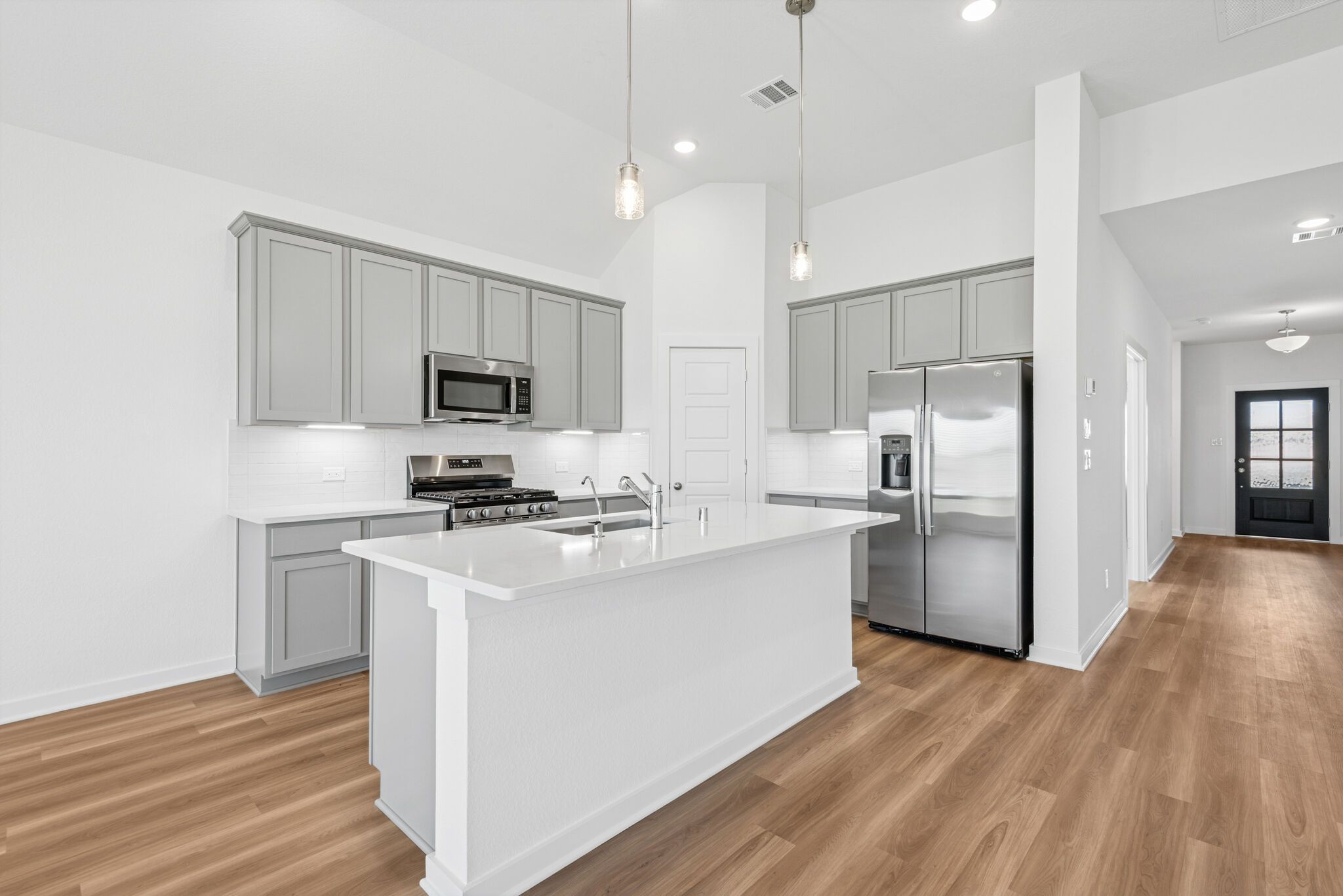 2031 Heather Ridge Way (Barbosa) Image