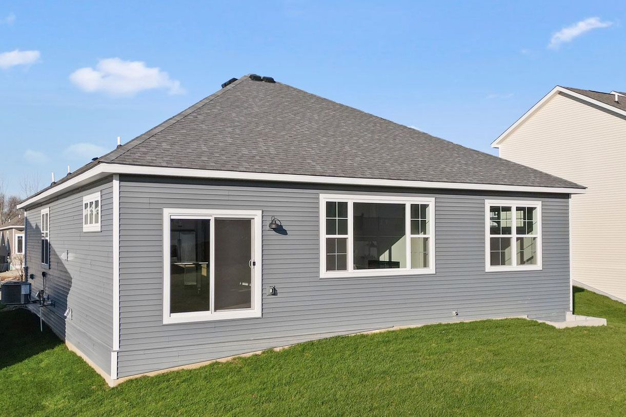 10633 29th Street NE (Grayson)