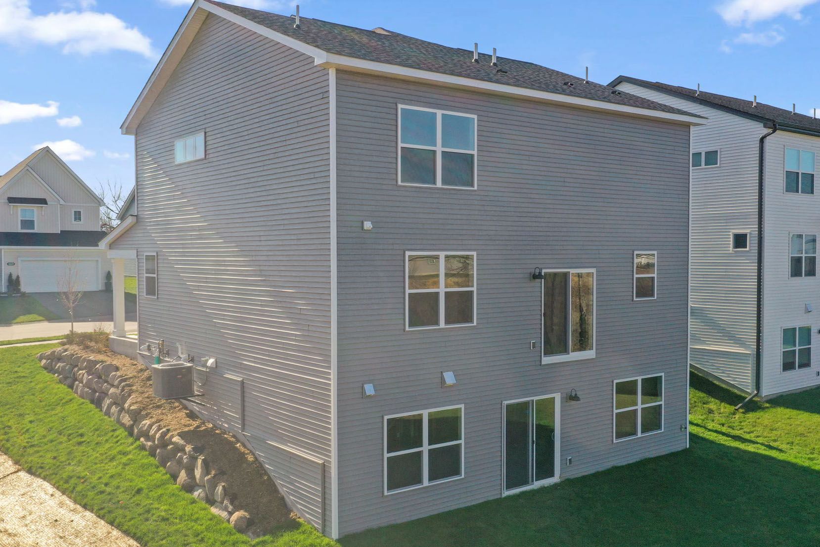 1850 Charleston Lane (Sophia)