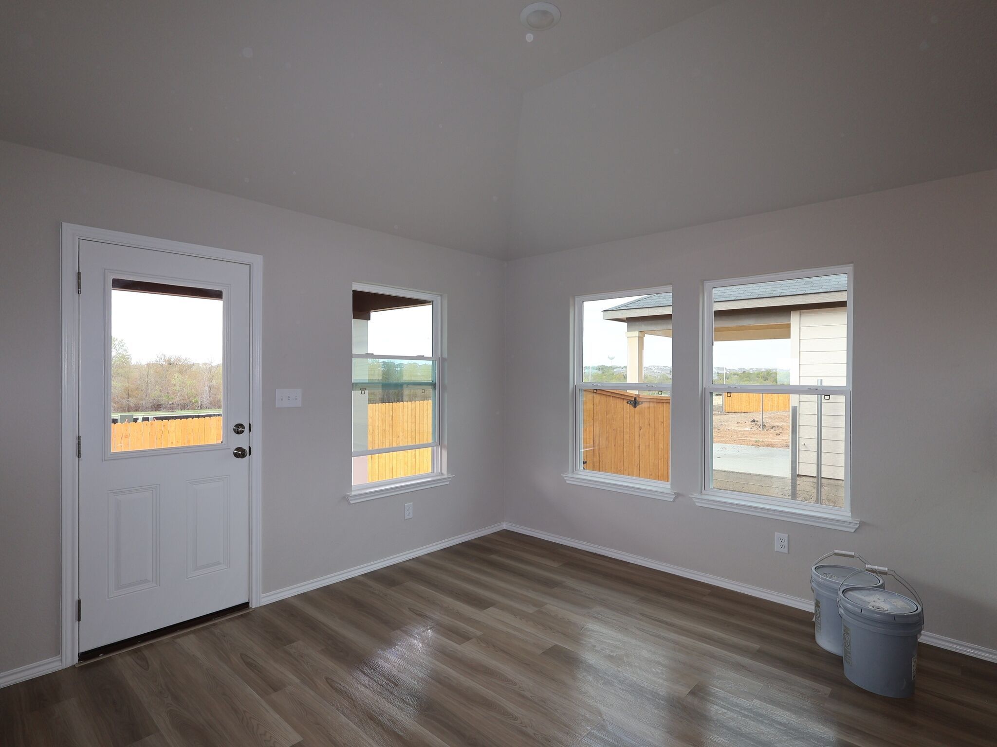 Esperanza - Carillon: Manor, Texas - M/I Homes