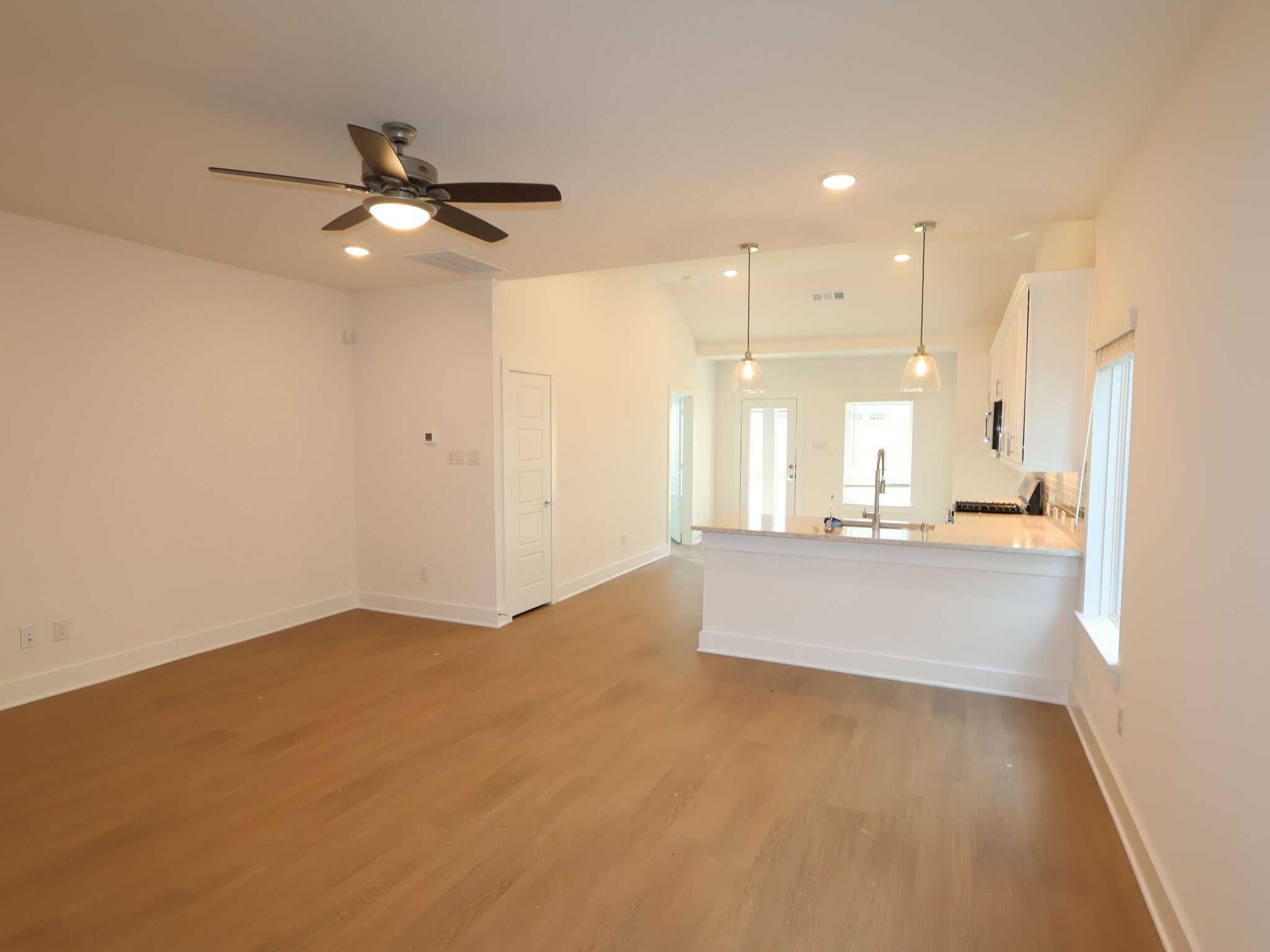 8115 Kay Harbor Drive (Larkspur)