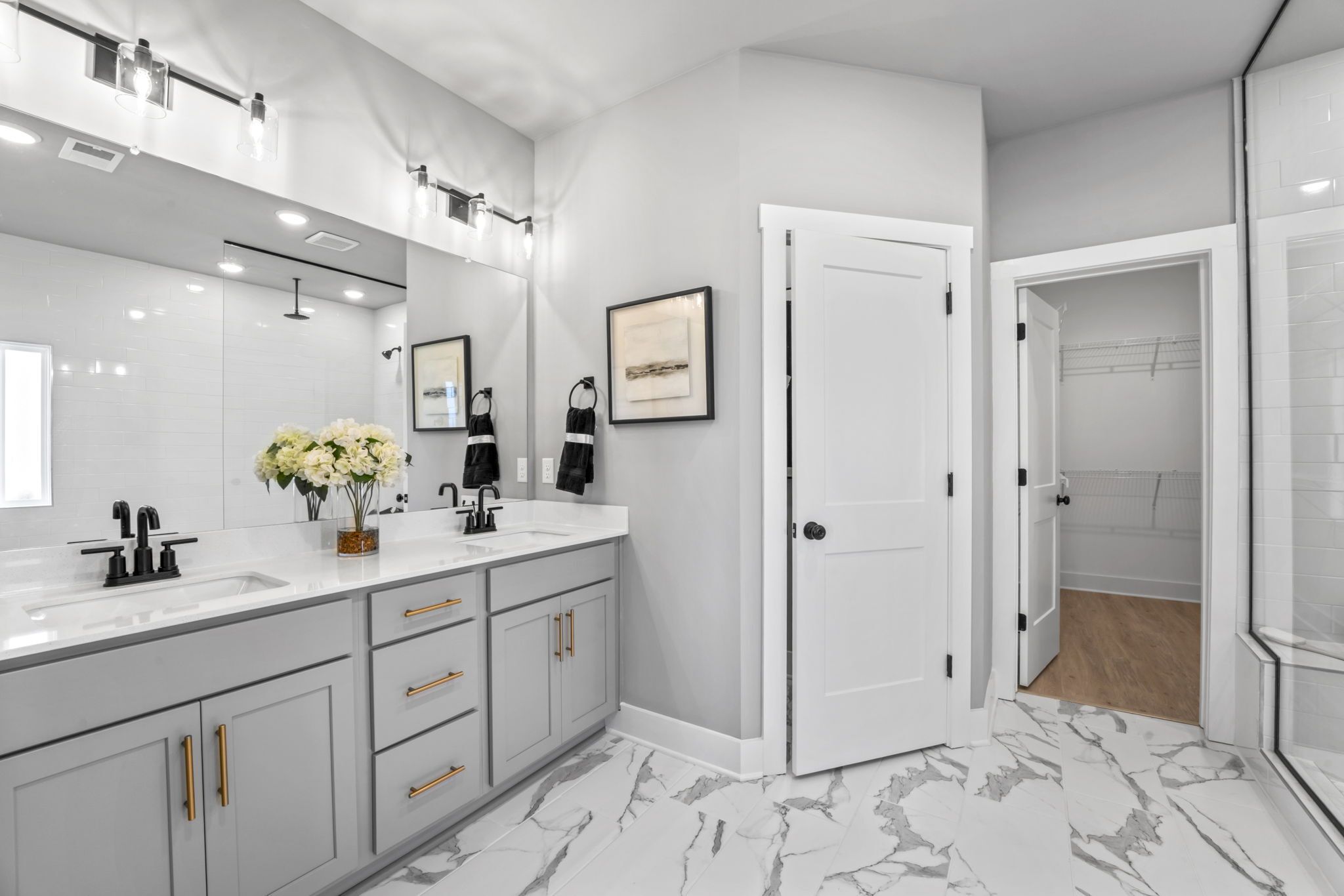 Owner's Bathroom