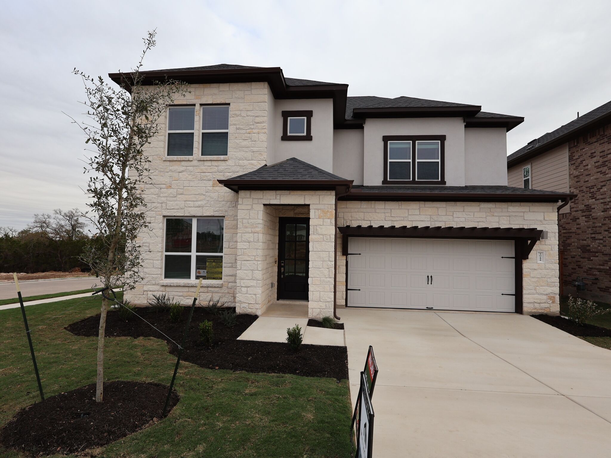 3944 Fulton Drive (Congress II) Image