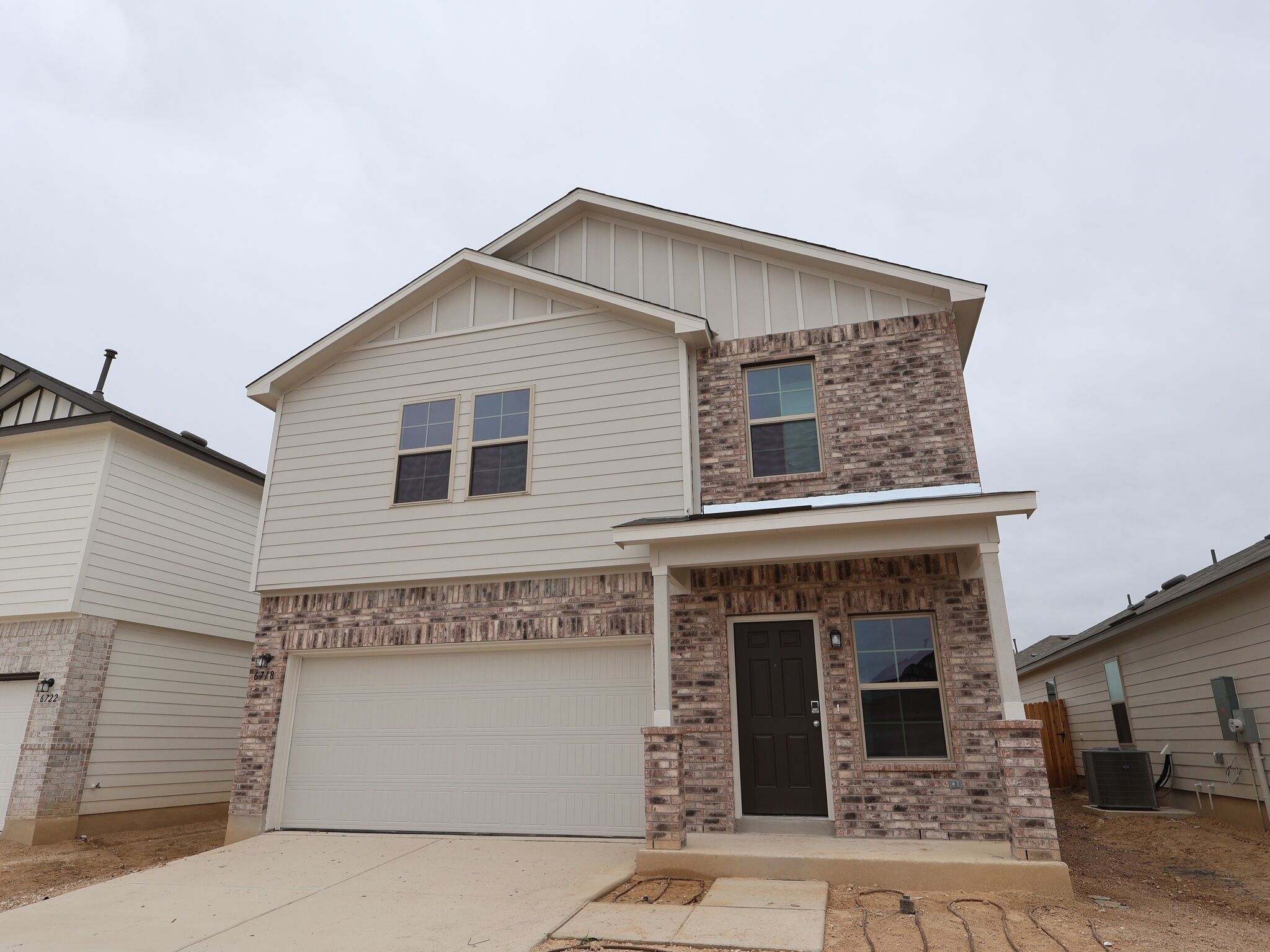 6718 Red Buffalo Trail (Wisteria)