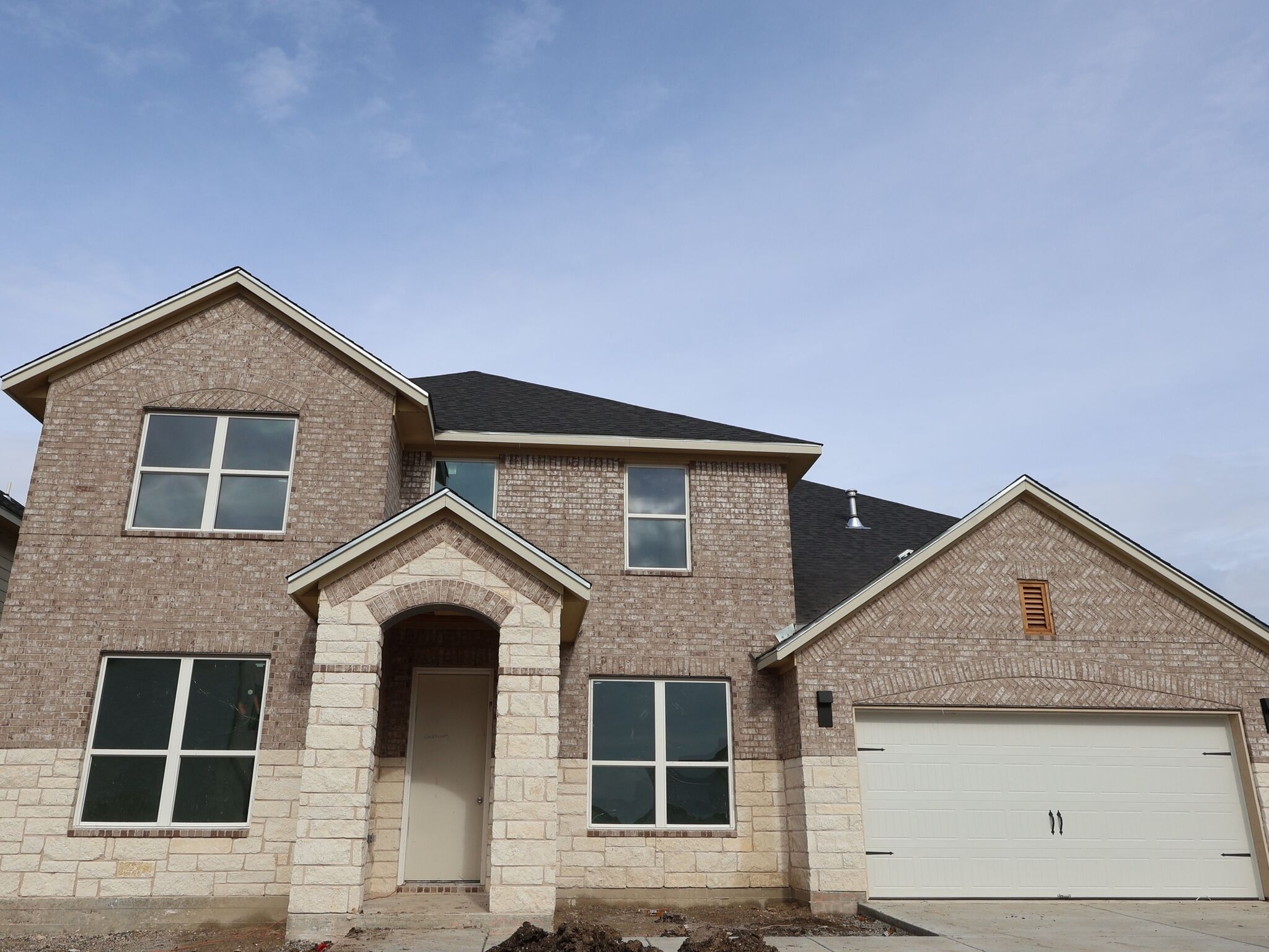 Dickinson - Barksdale: Leander, Texas - M/I Homes