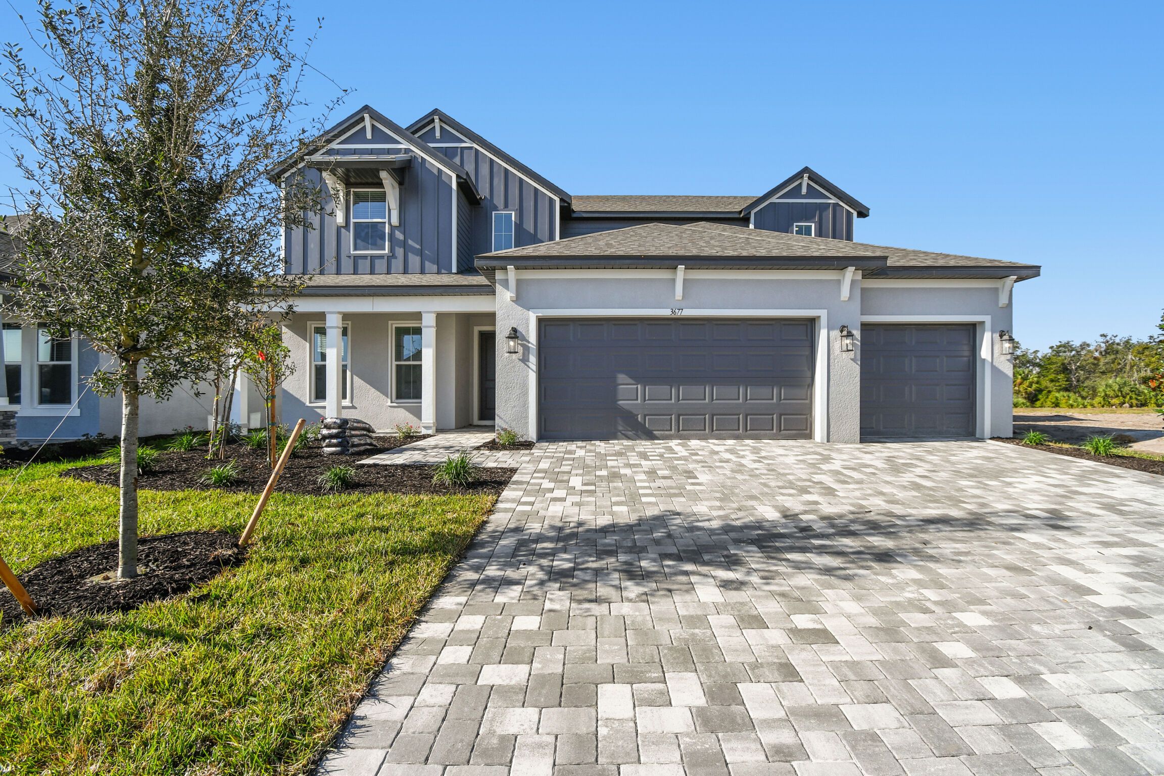 3677 142Nd Terrace East