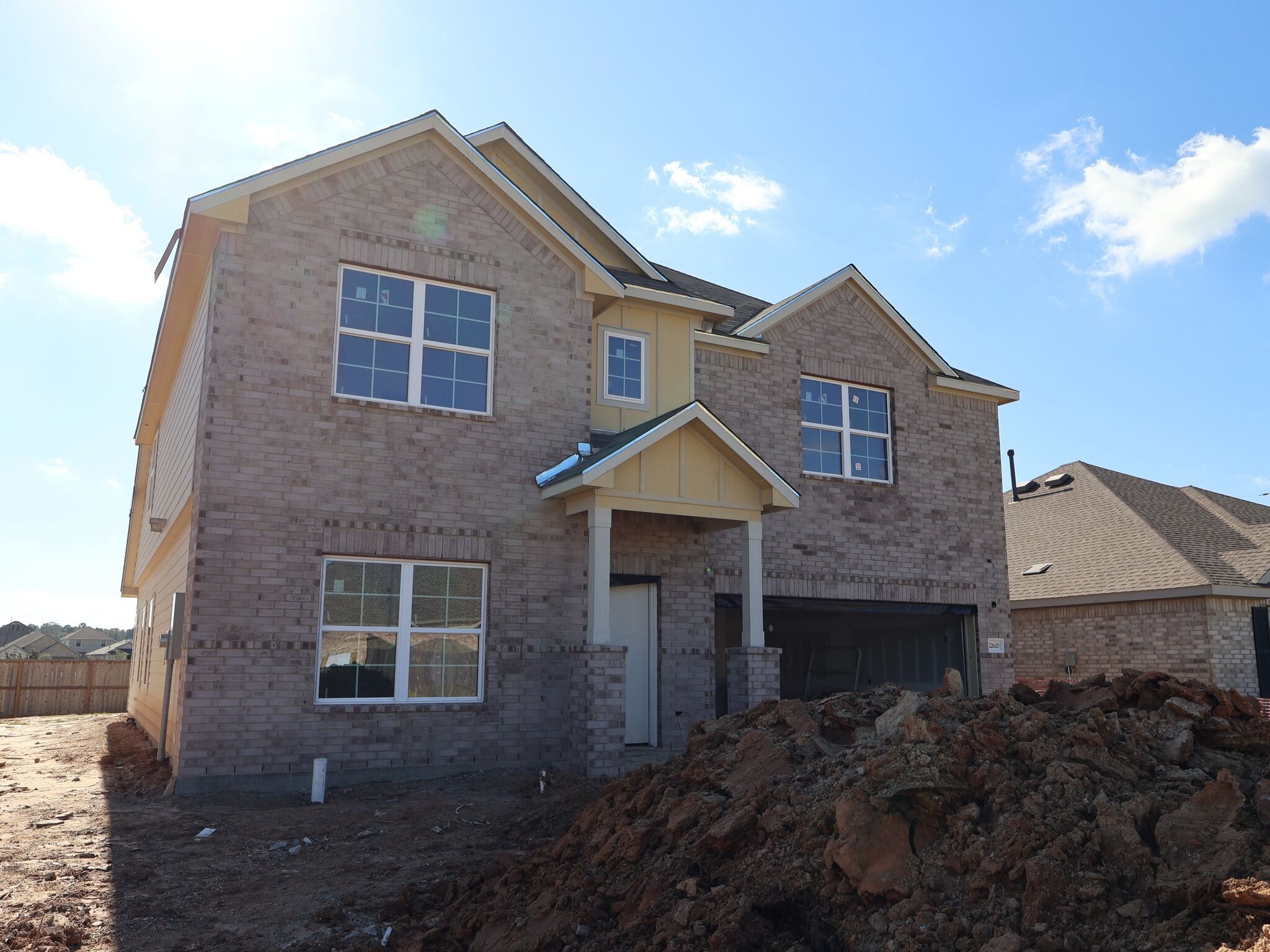 Columbus - Pinewood At Grand Texas: New Caney, Texas - M/I Homes