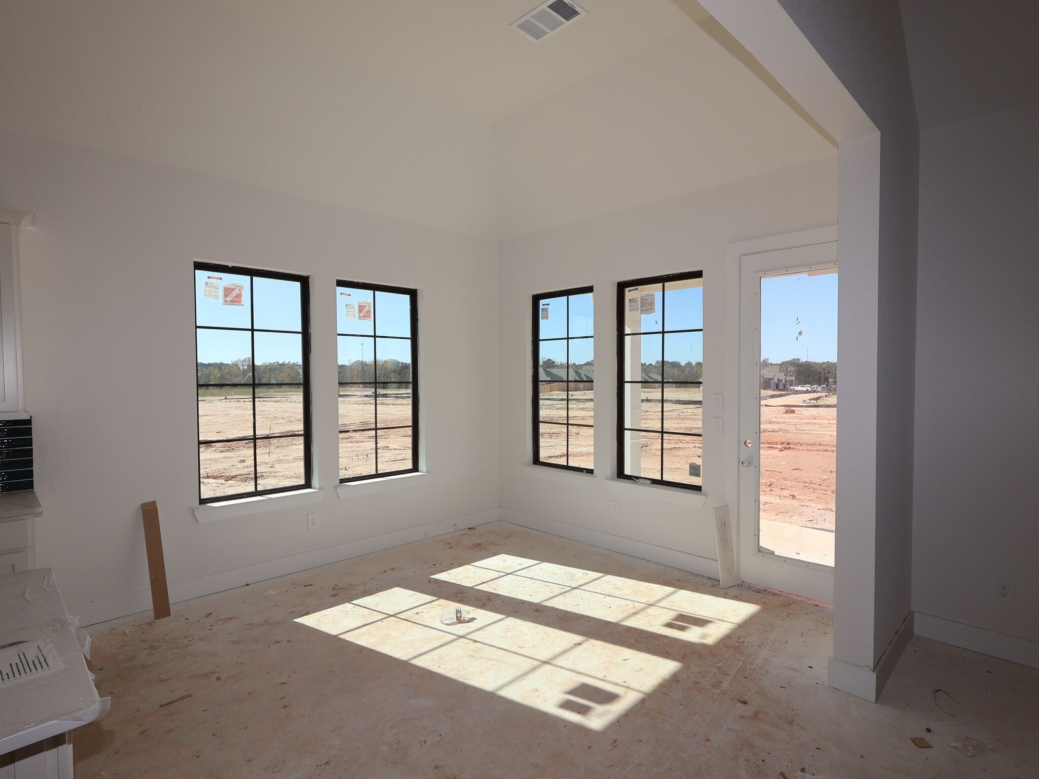 Nolan X - Lone Star Landing: Montgomery, Texas - M/I Homes