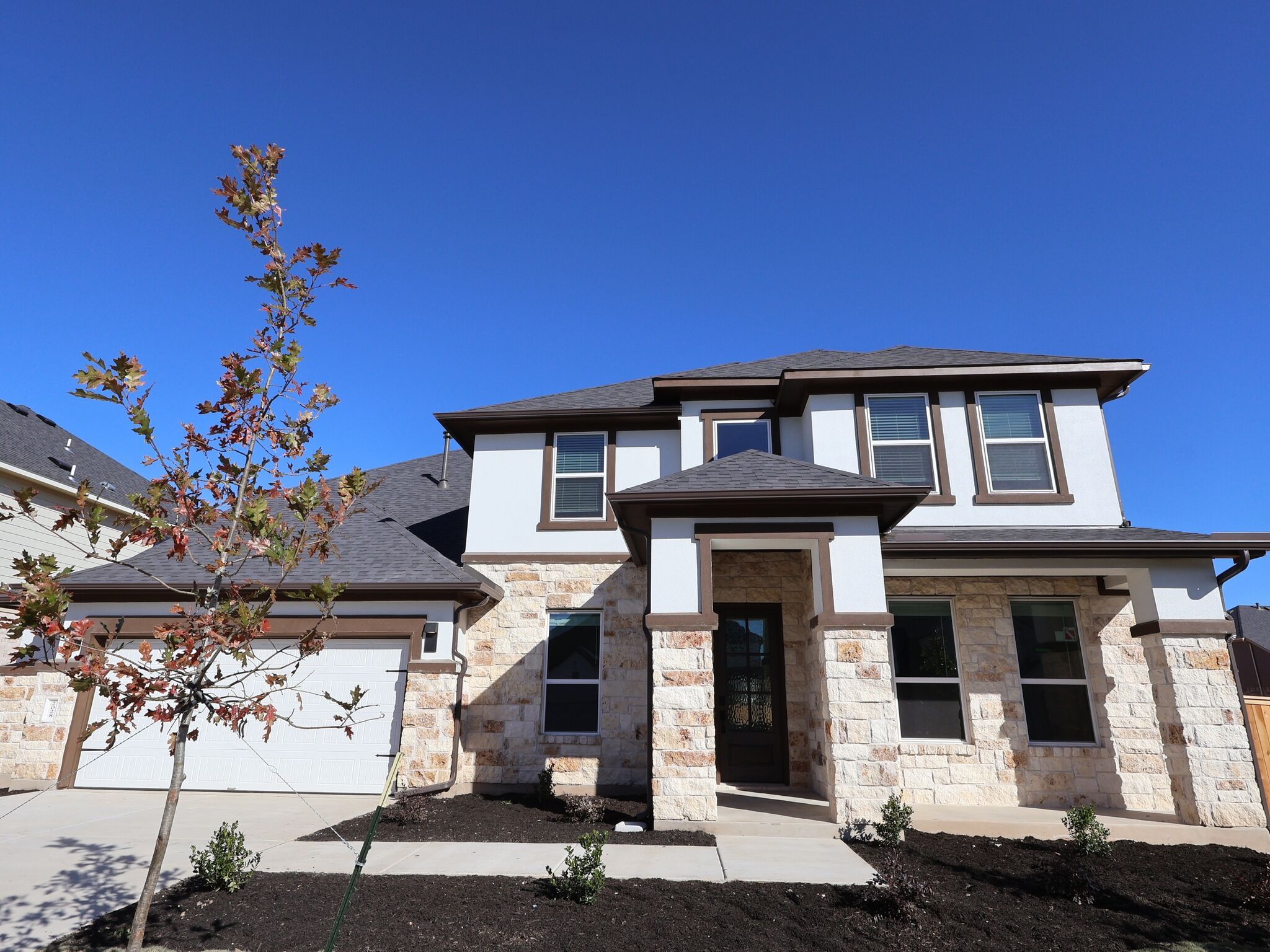 Dickinson - Barksdale: Leander, Texas - M/I Homes