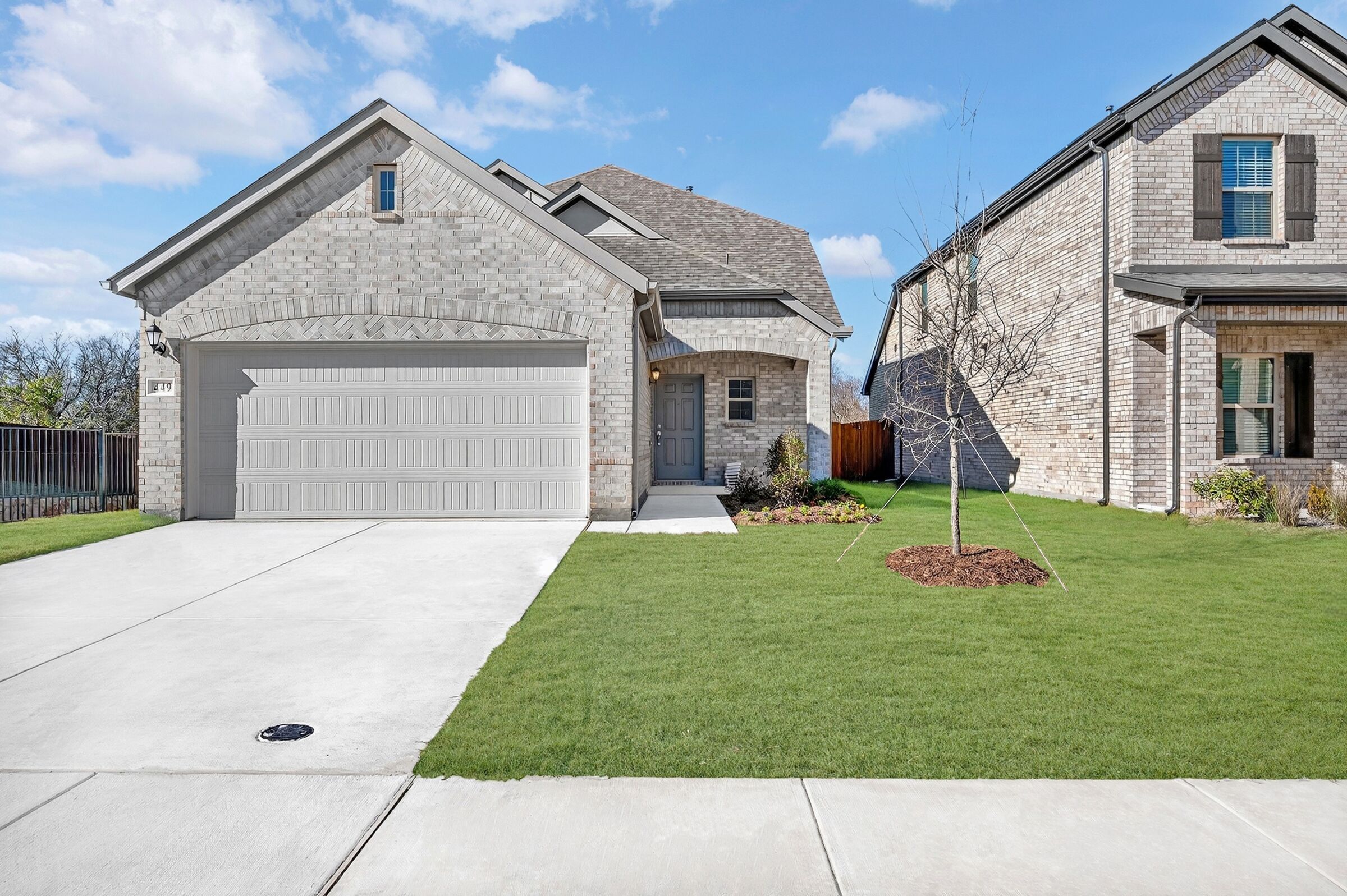 449 Forsyth Drive (Rosemary)