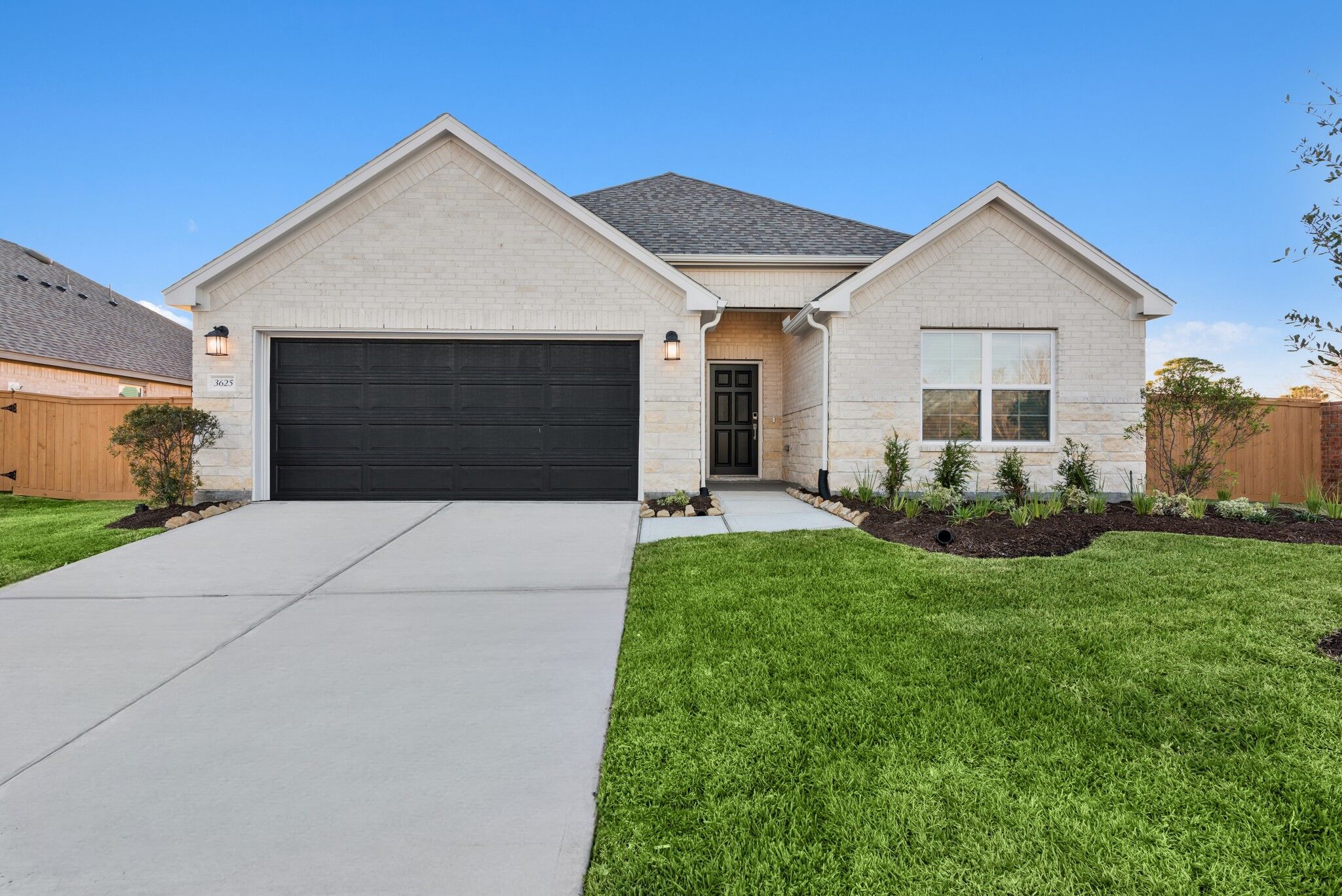 Boone - Lago Mar: Santa Fe, Texas - M/I Homes