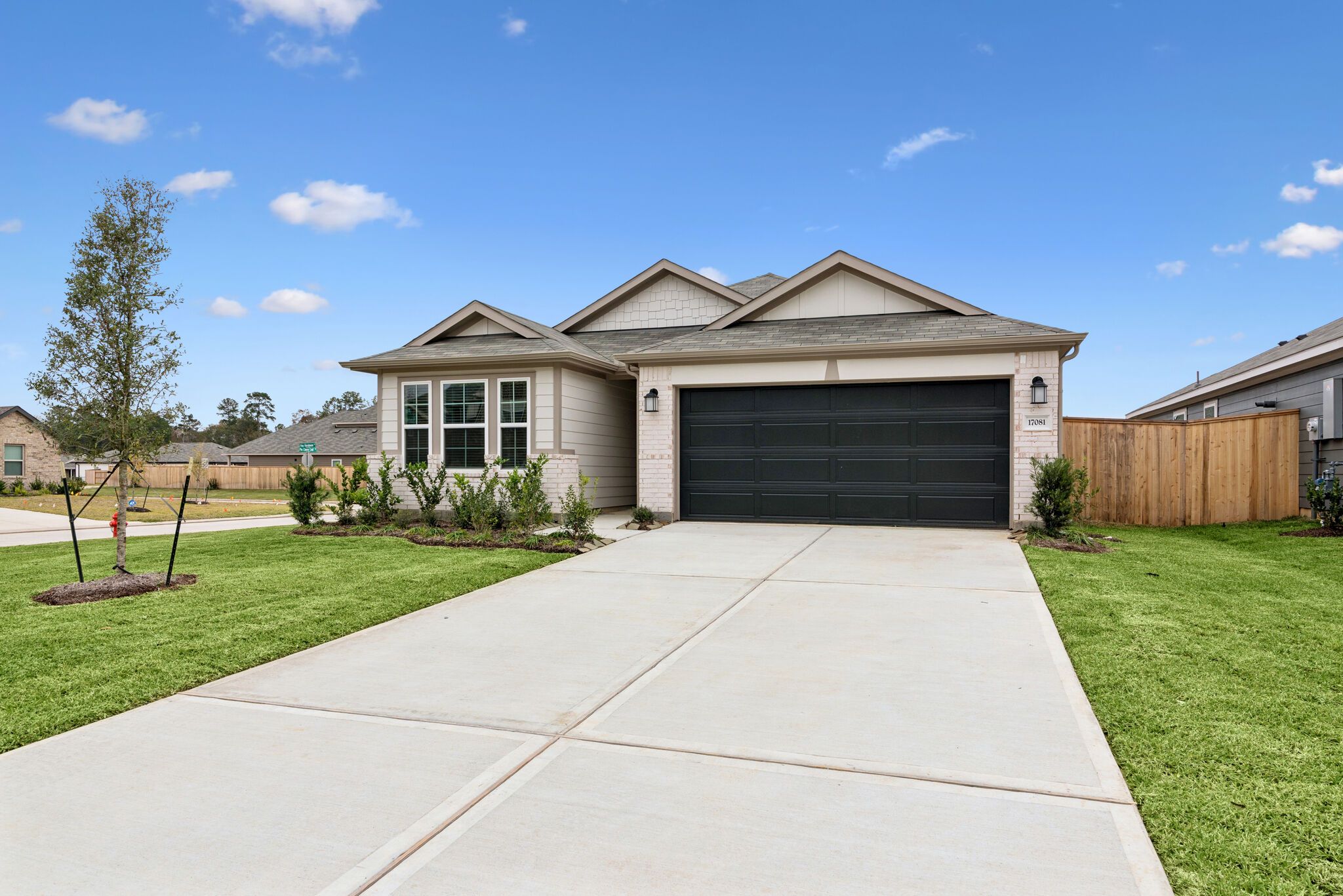 Freestone - Pinewood At Grand Texas: New Caney, Texas - M/I Homes