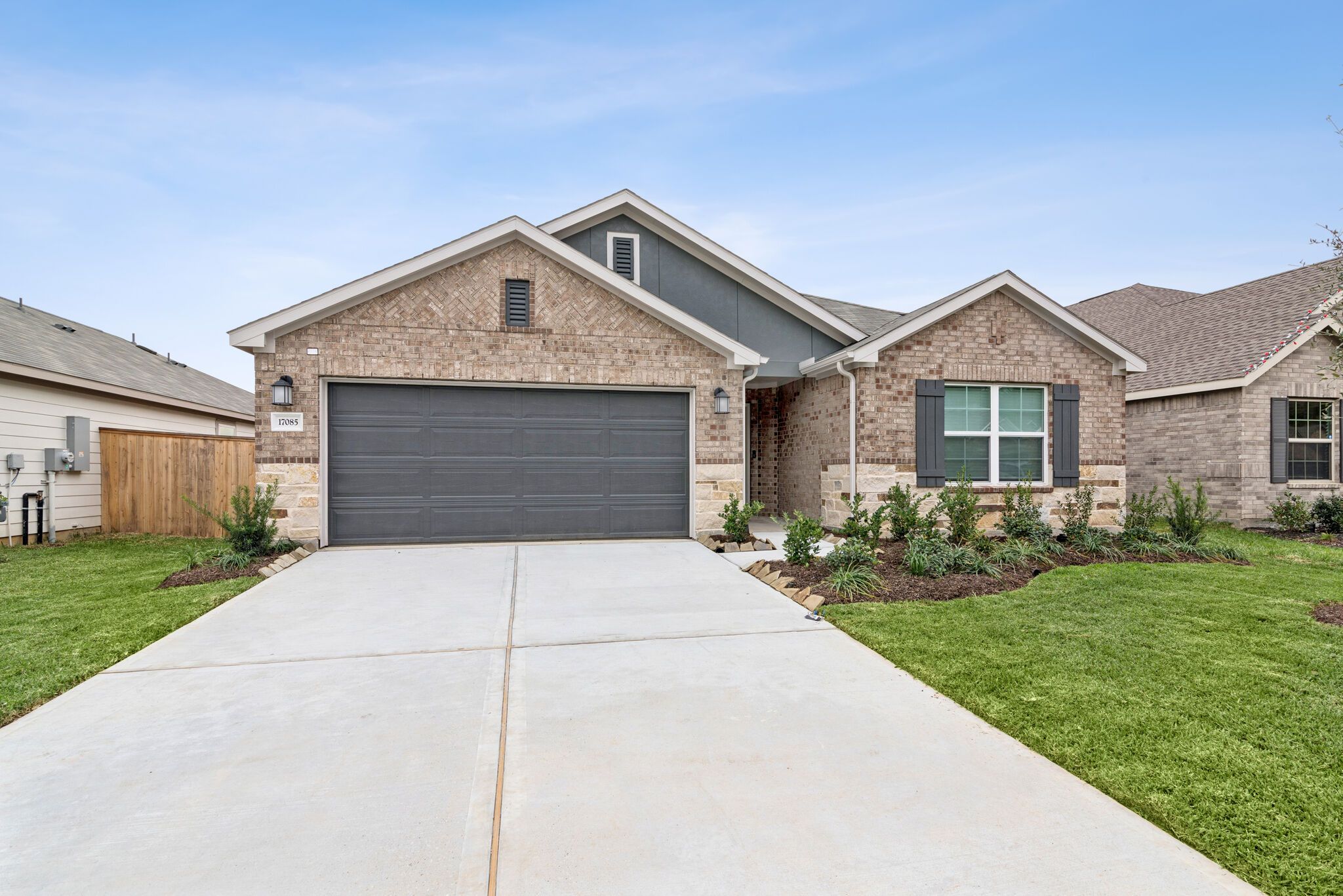 Moscoso - Pinewood At Grand Texas: New Caney, Texas - M/I Homes