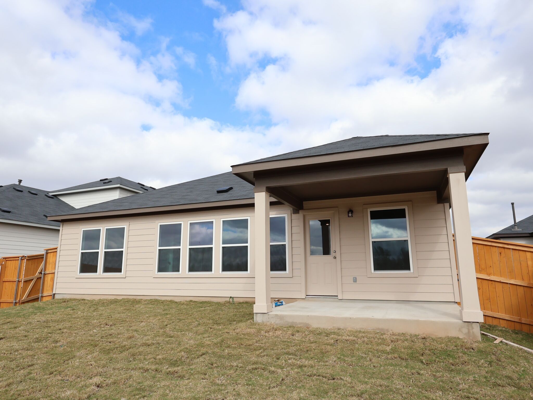 20009 Hirono Drive (Pizarro I)