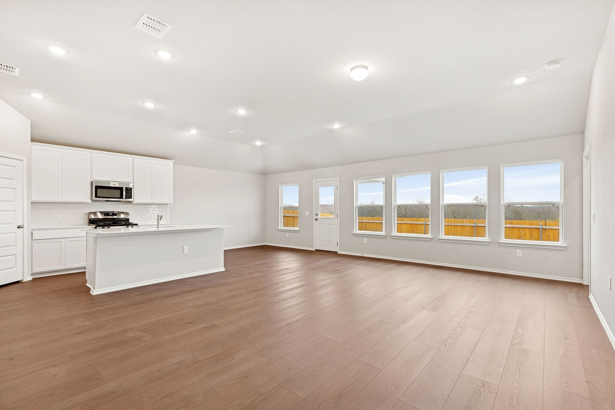 Esperanza - Marble Creek Crossing: Austin, Texas - M/I Homes