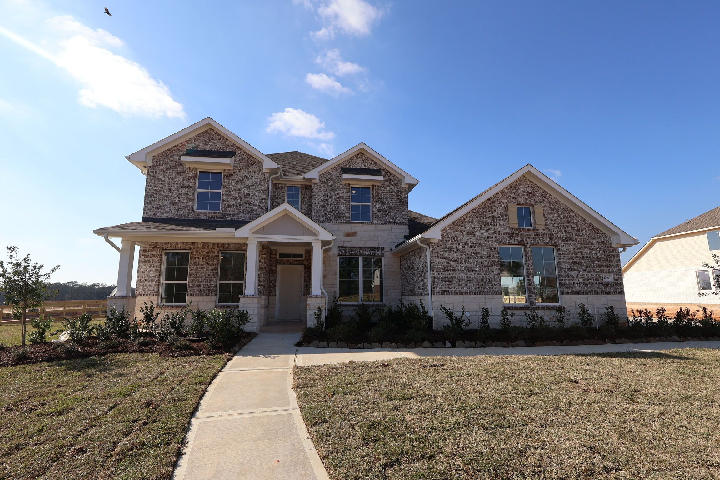 Lone Star Landing - Montgomery, TX