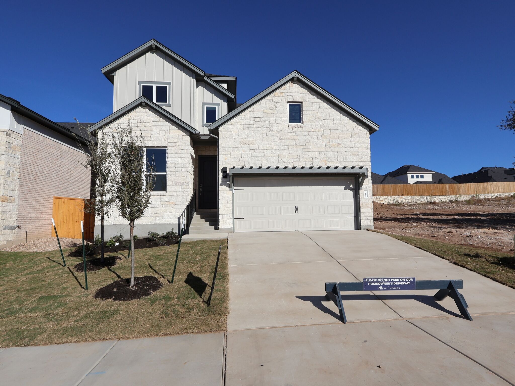 Dexter - Cedar Brook: Leander, Texas - M/I Homes