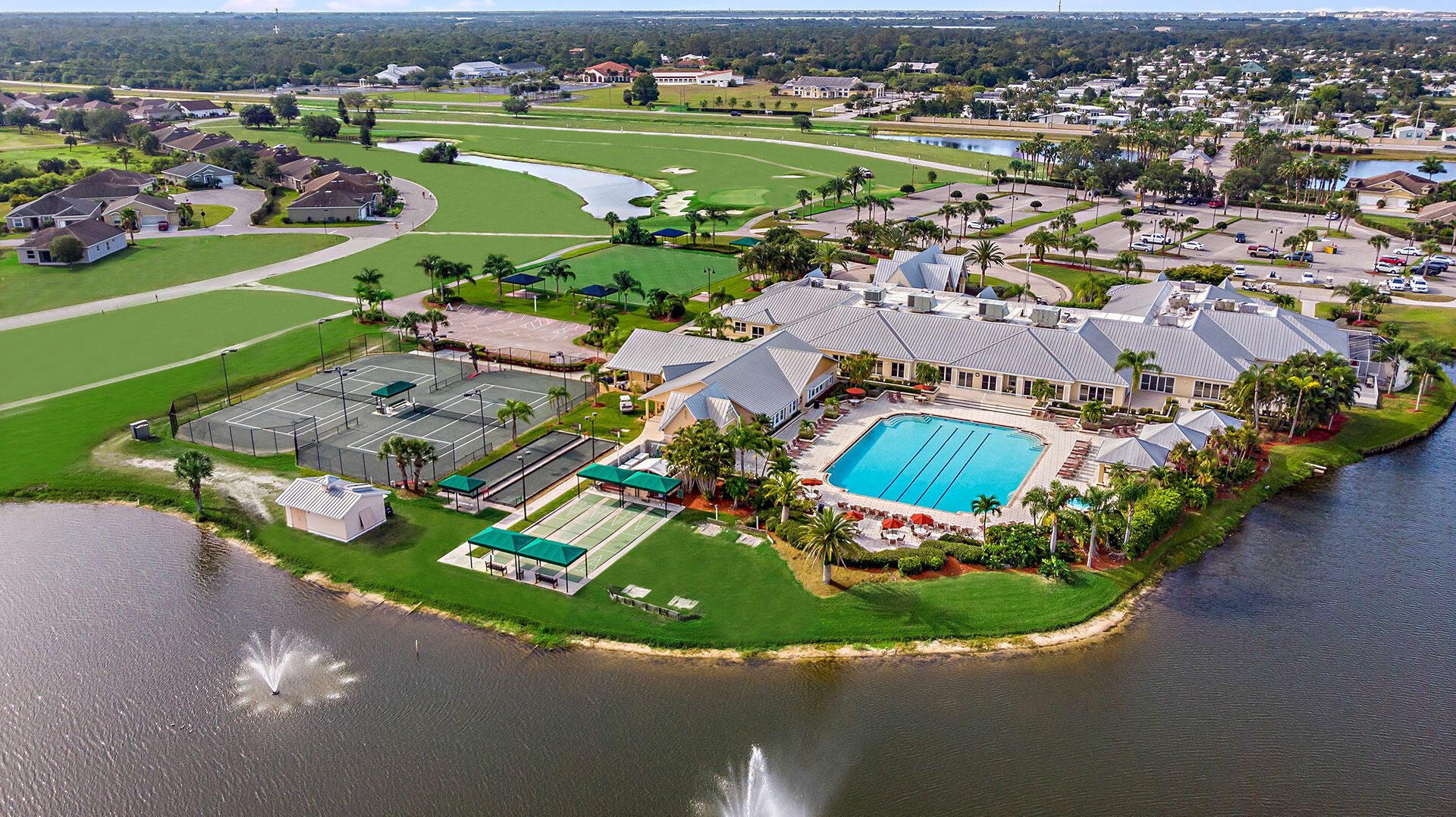 Kings Gate Clubhouse Overview