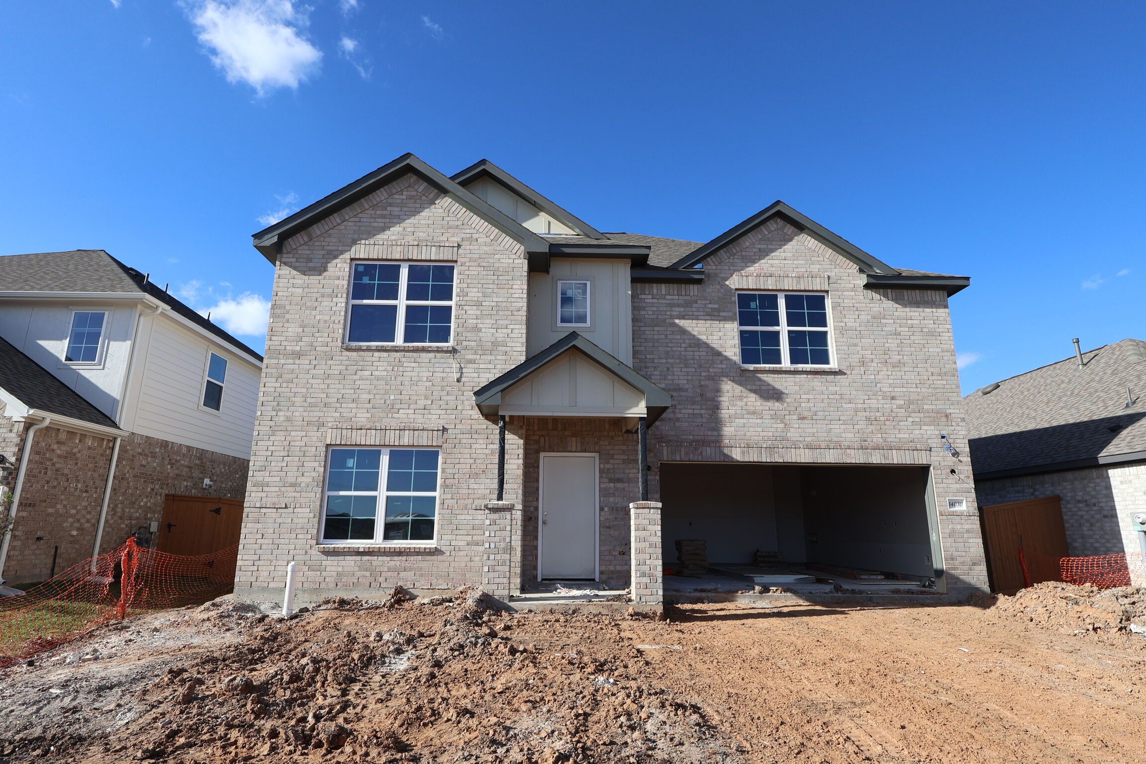 Columbus - Lago Mar: Santa Fe, Texas - M/I Homes