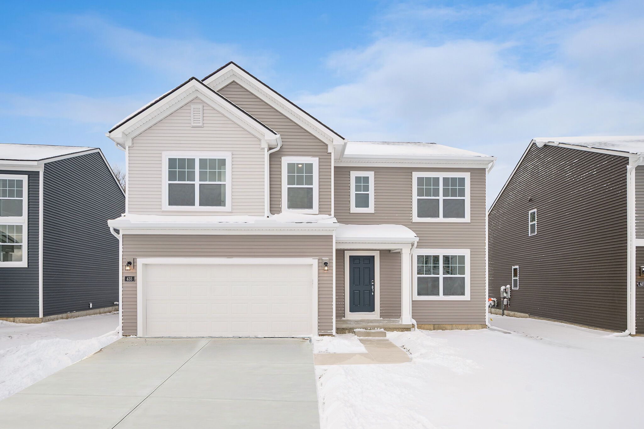 Aubrey - Gardens Of Riverside: Holly, Michigan - M/I Homes