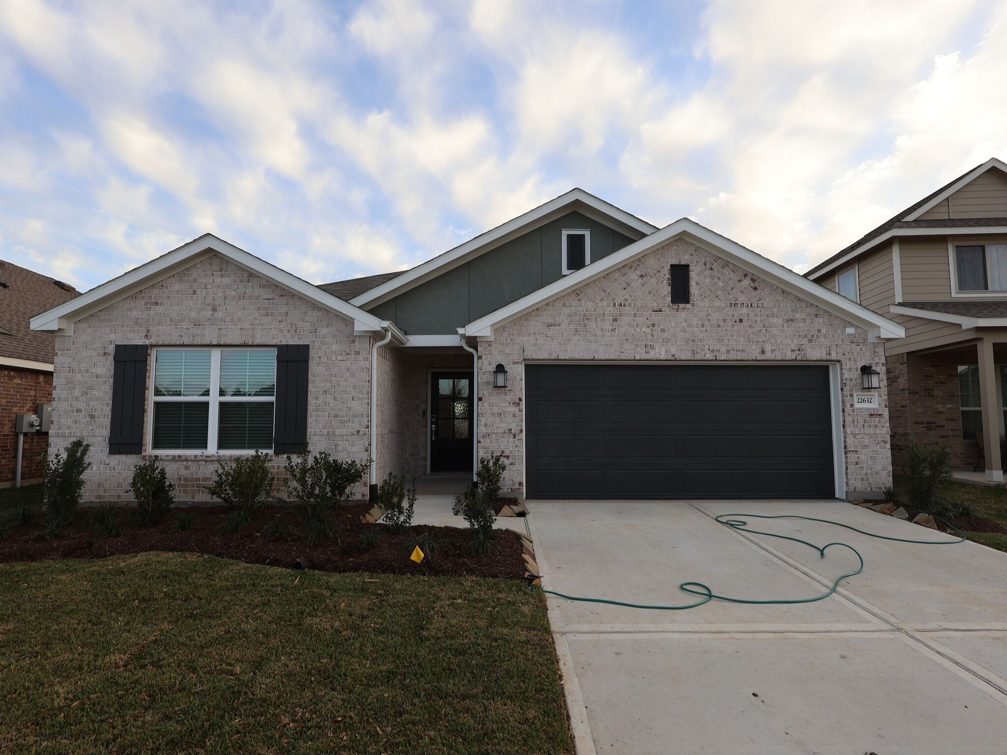 Moscoso - Pinewood At Grand Texas: New Caney, Texas - M/I Homes