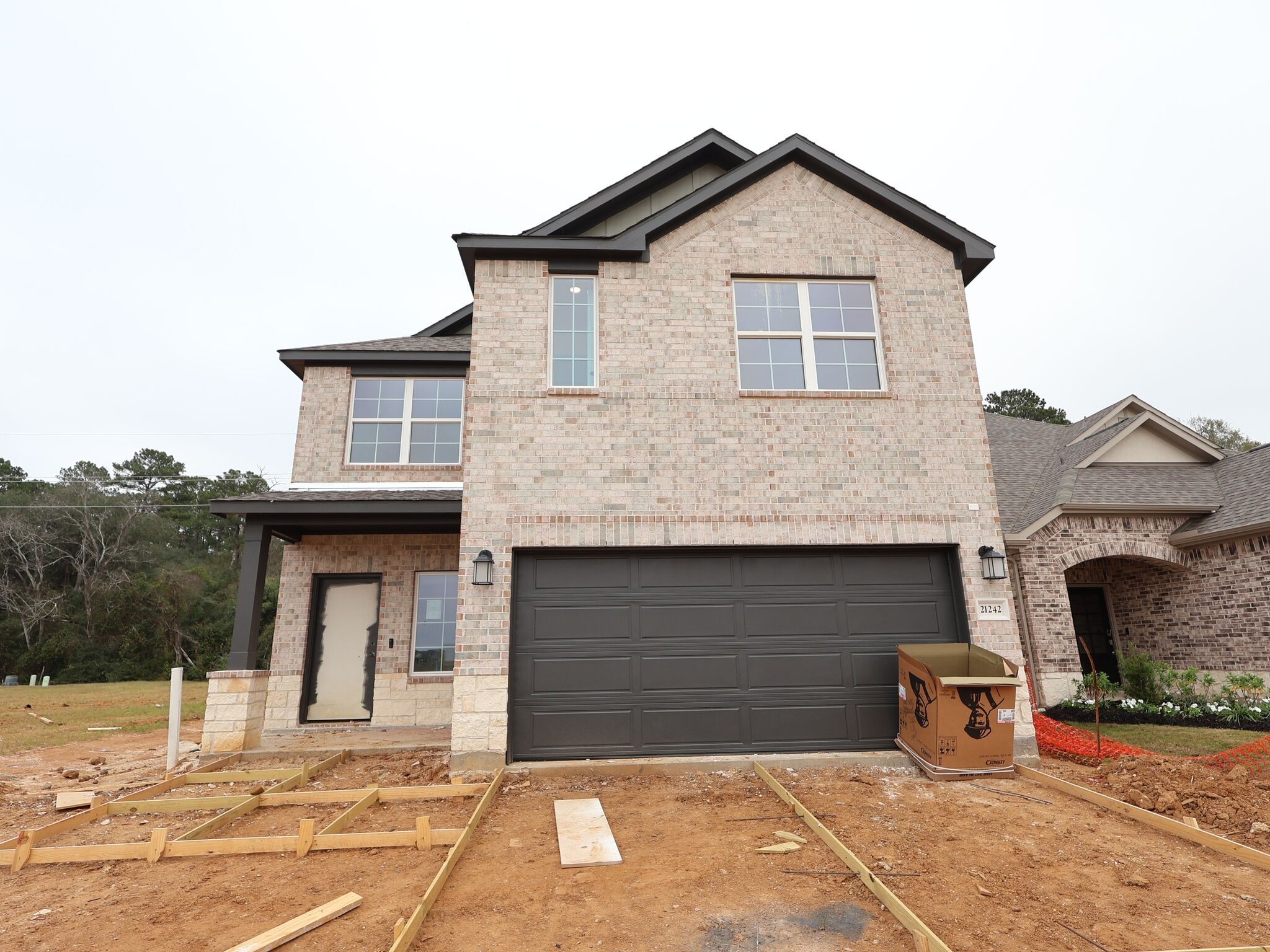 Larkspur - Sorella: Tomball, Texas - M/I Homes