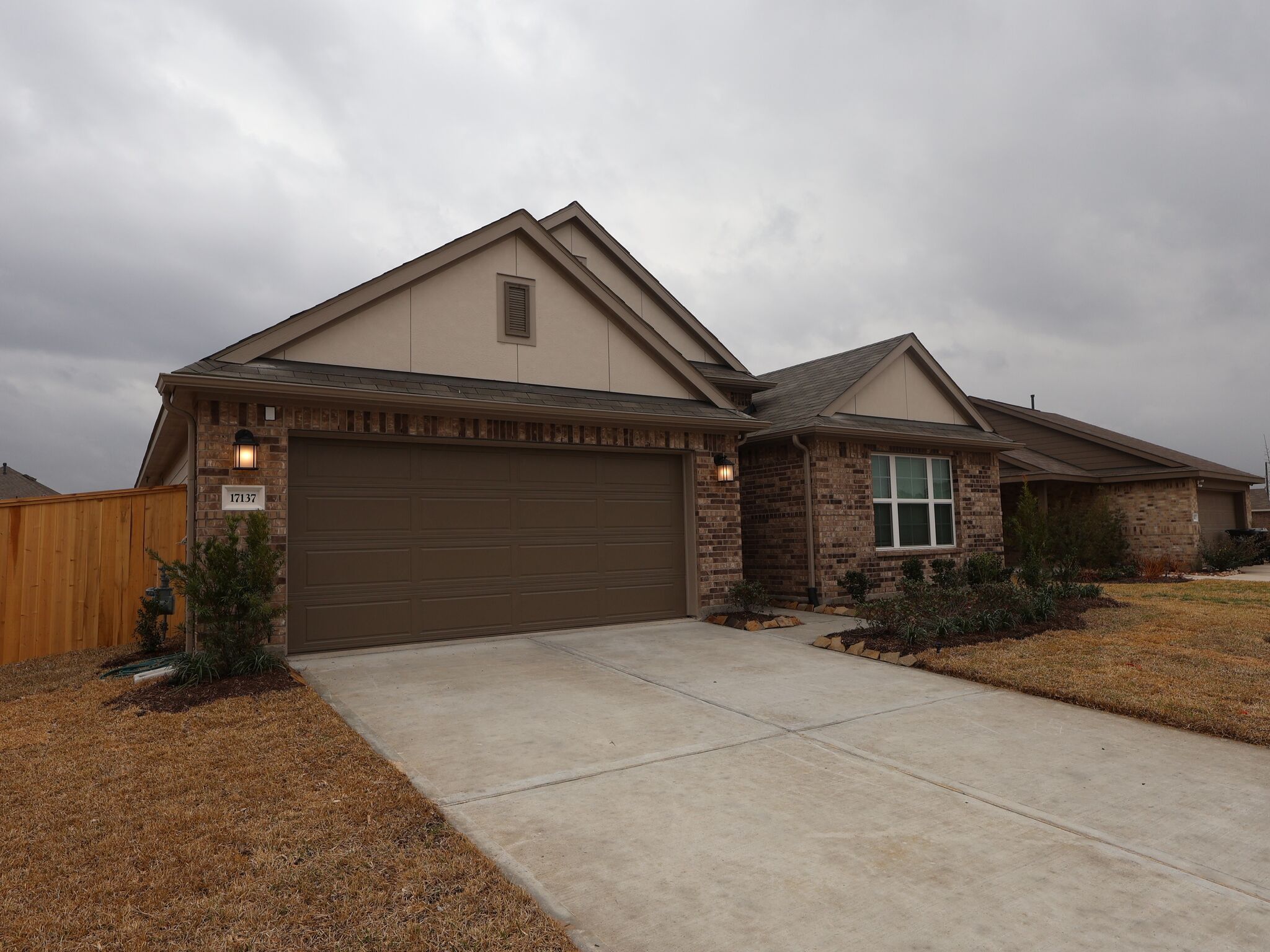 Pizarro - Pinewood At Grand Texas: New Caney, Texas - M/I Homes