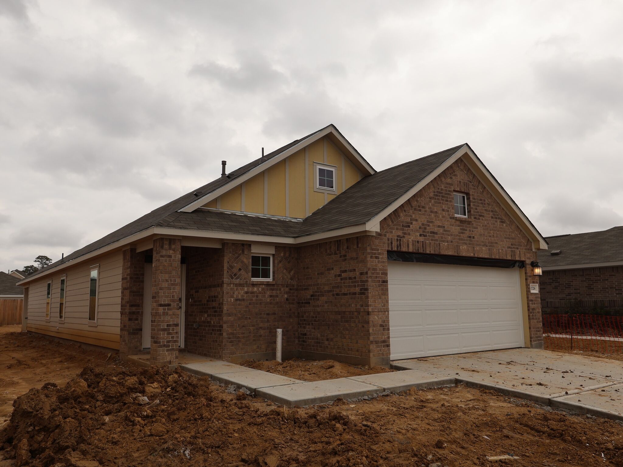 1726 Green Warbler Lane