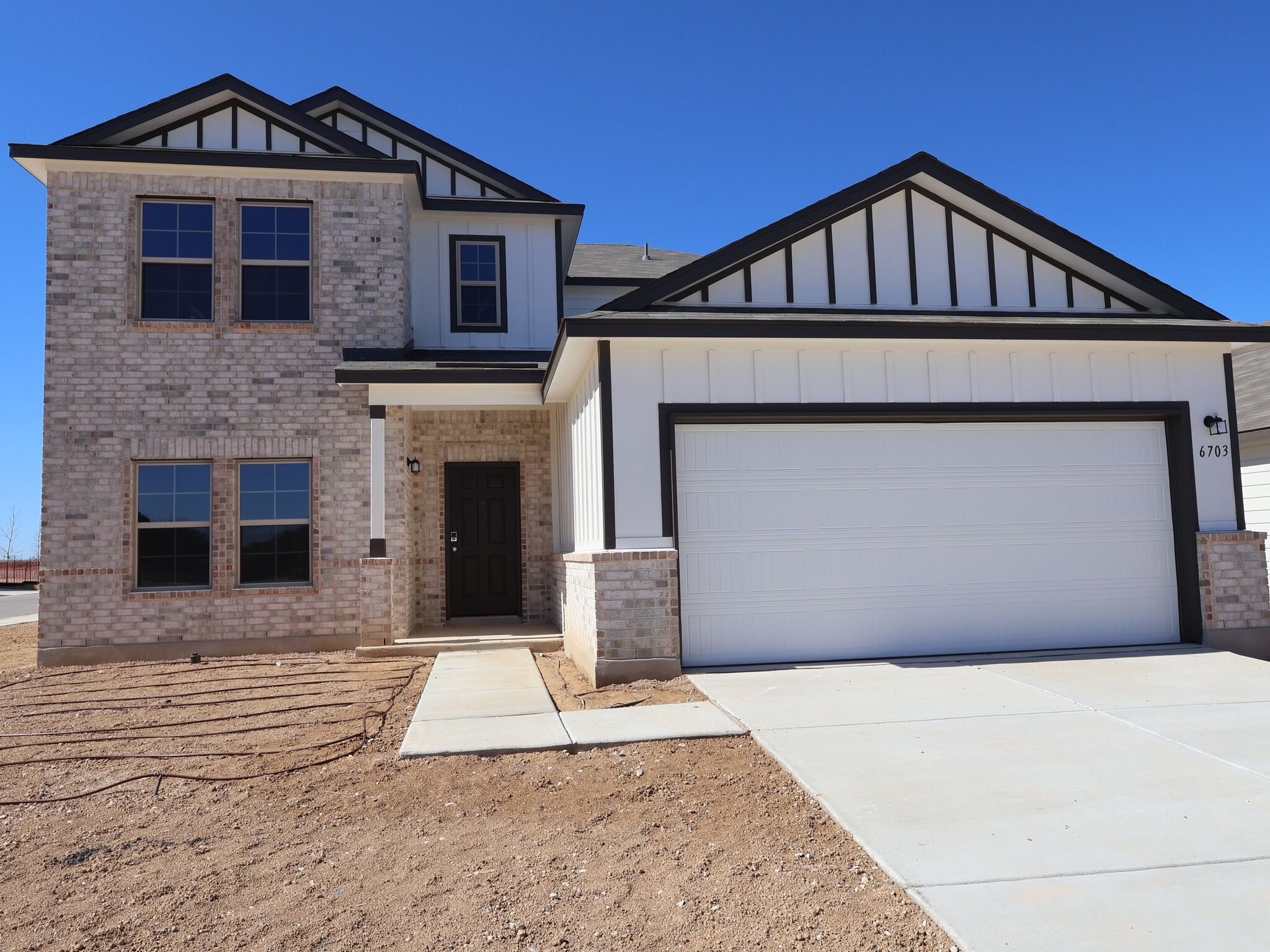 6703 Tasajillo Spring