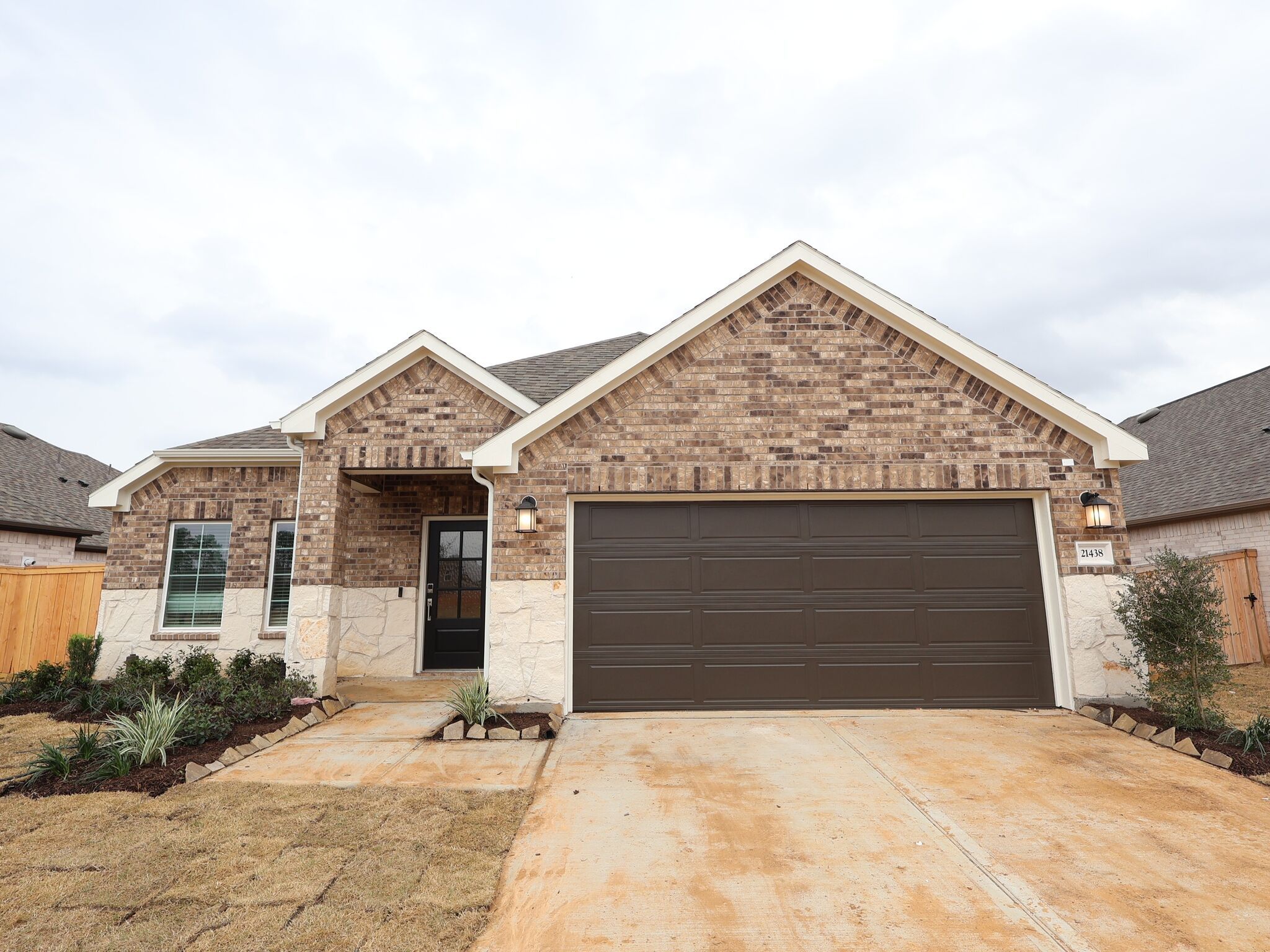 21438 Mountain Haya Trail