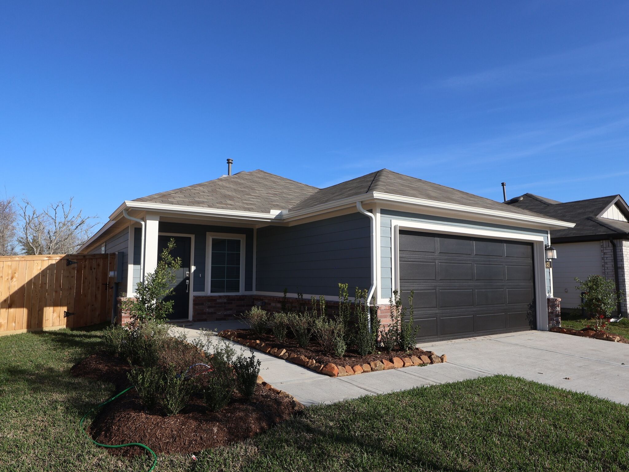 1321 Blue Moon Lane (Hibiscus)