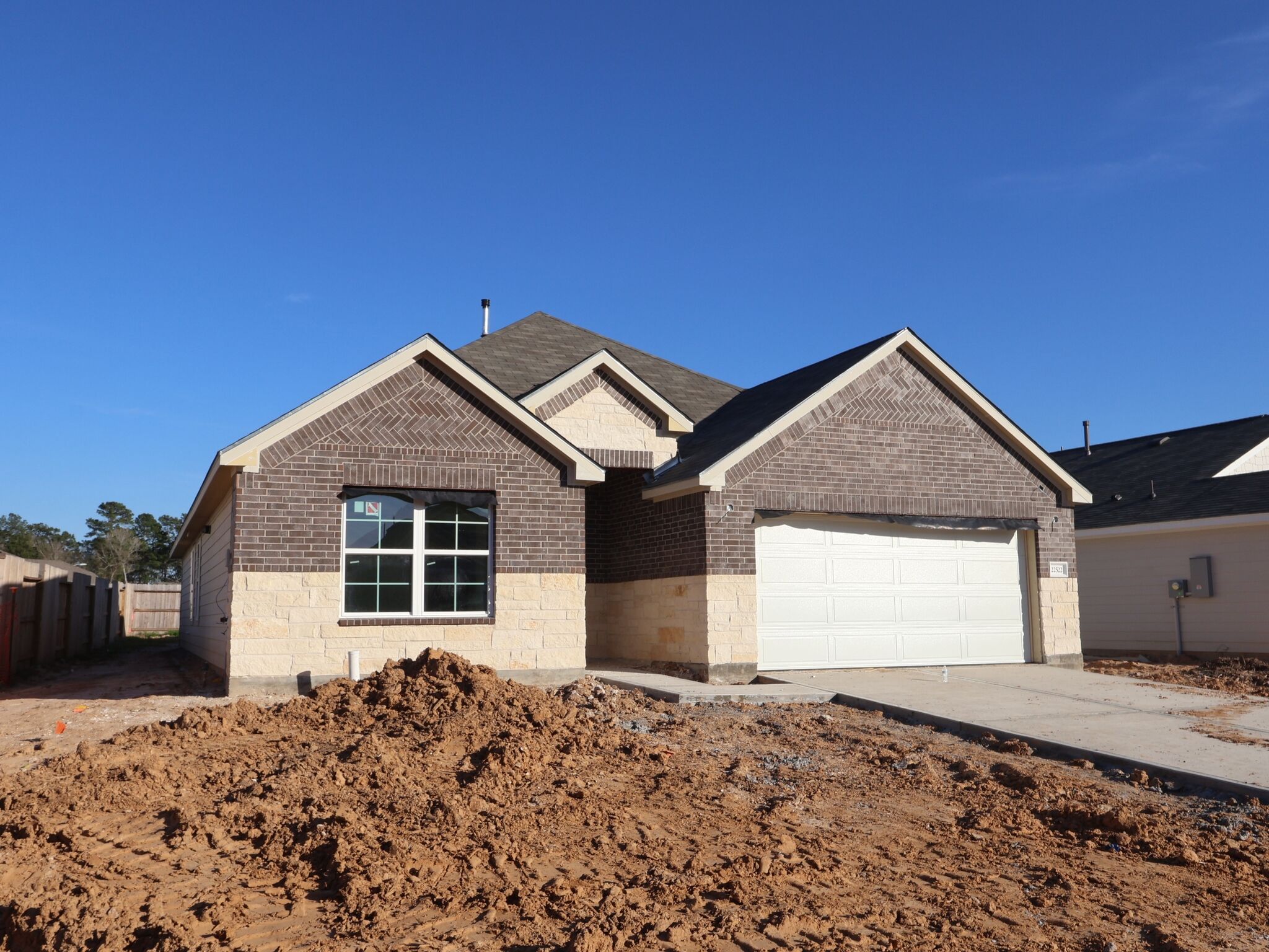 22522 Pagoda Dogwood Branch Drive (Boone)