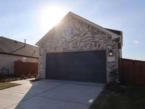 8135 Kay Harbor Drive (Rosemary)