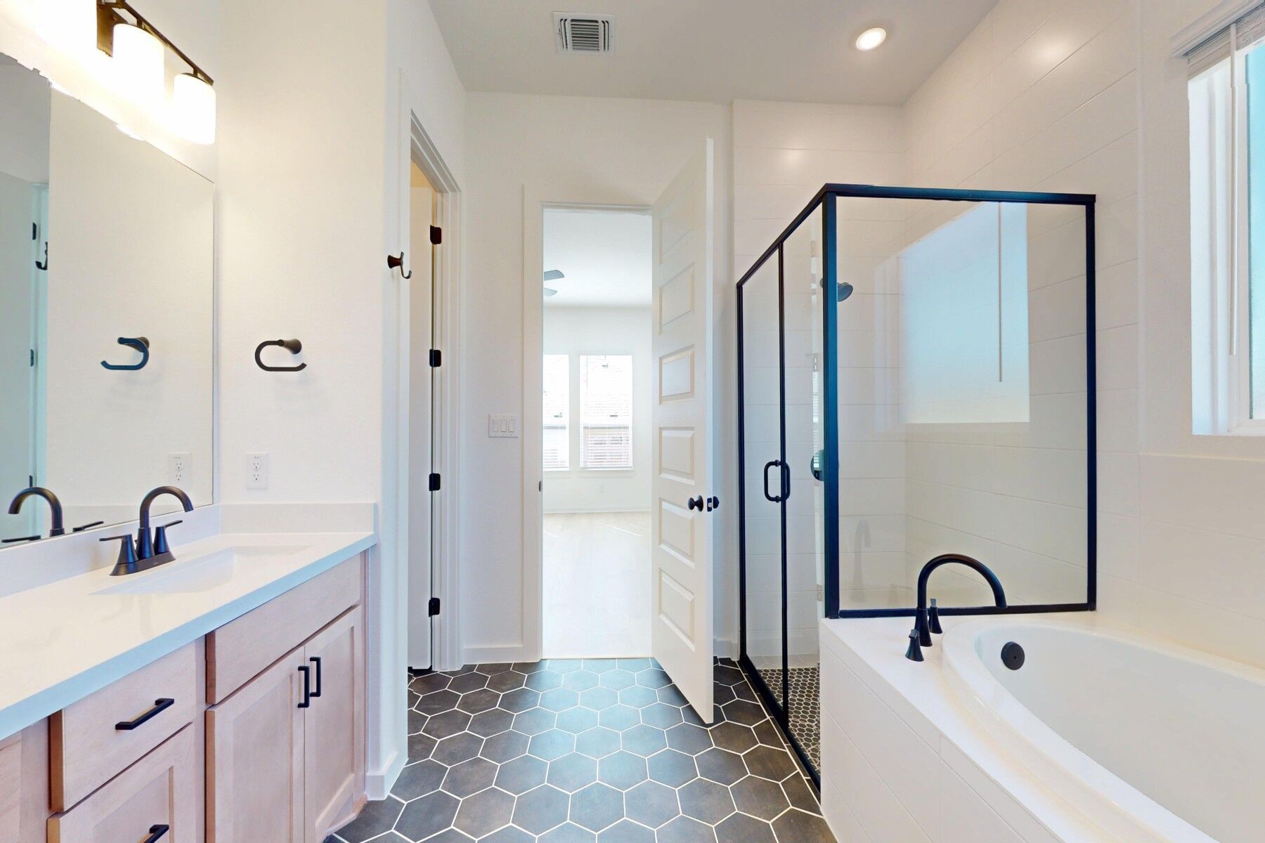 Owner's Bathroom