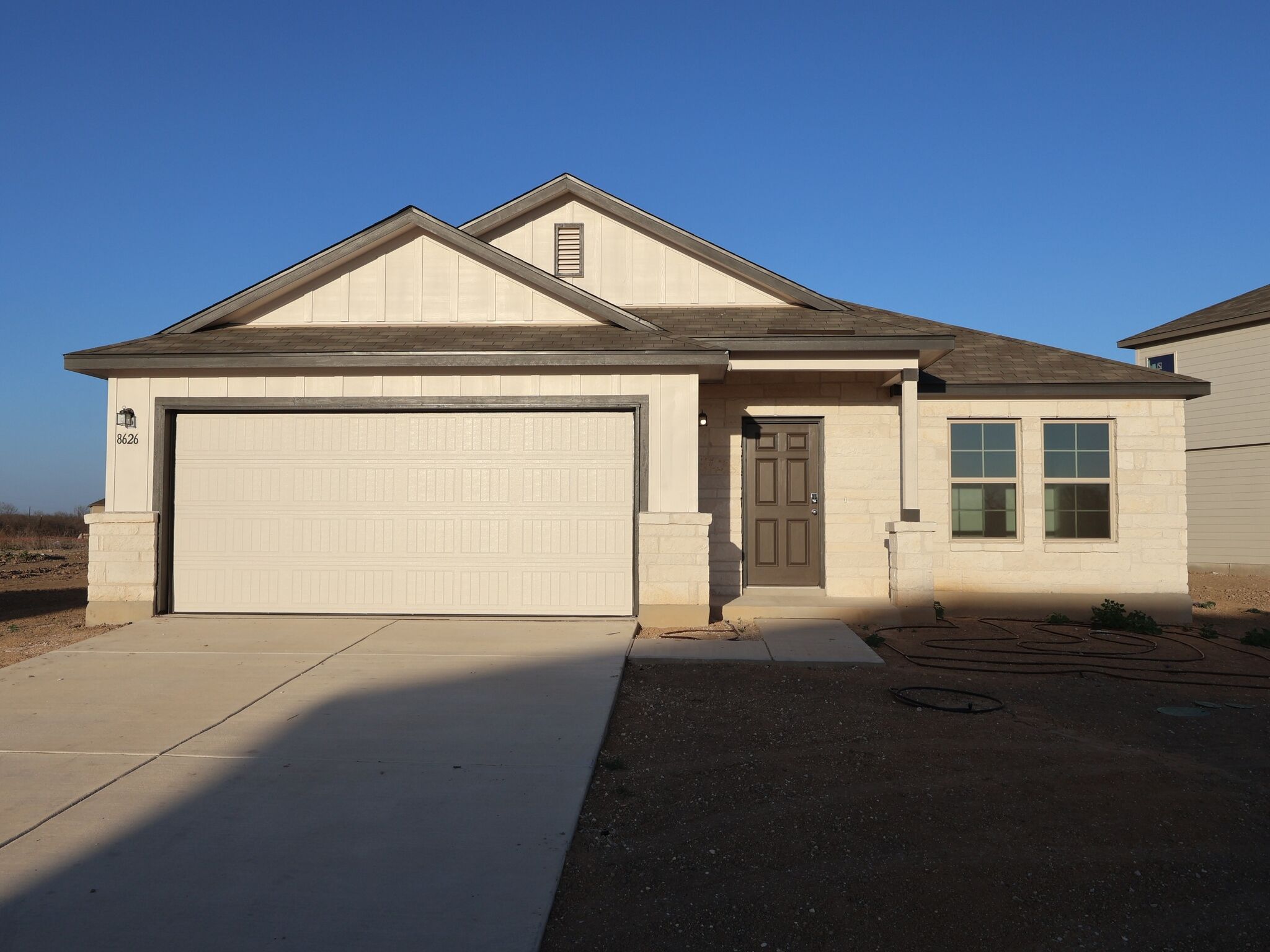 Desoto - Cinco Lakes: San Antonio, Texas - M/I Homes