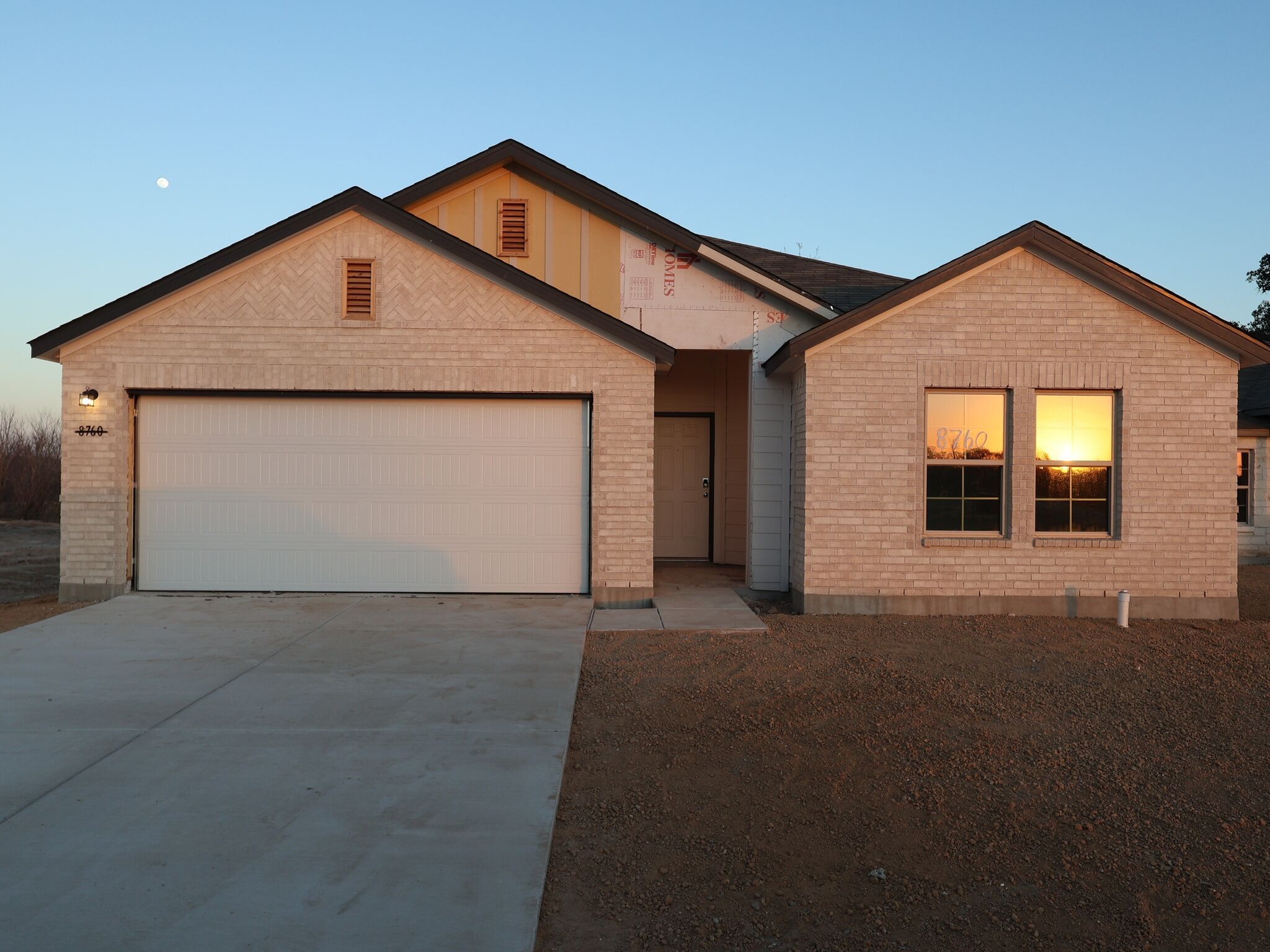 Moscoso - Cinco Lakes: San Antonio, Texas - M/I Homes