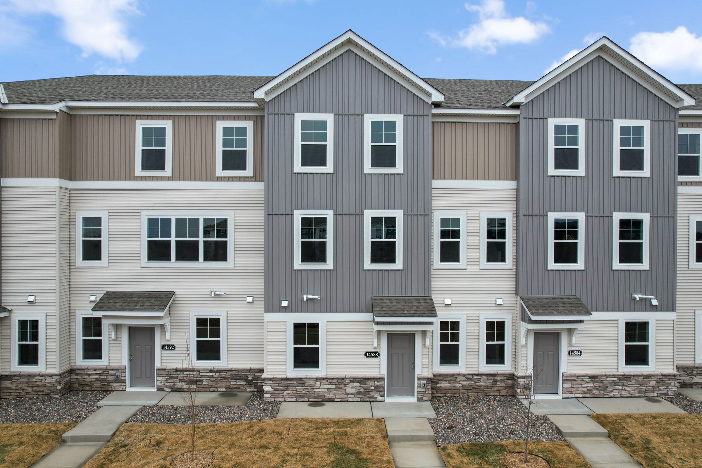 Barcelona - Parkside Townhomes: Ramsey, Minnesota - M/I Homes